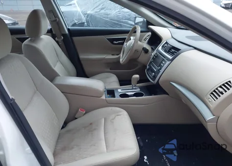 2017 Nissan Altima 2.5 Sv z USA, uszkodzony, nr VIN 1N4AL3AP5HC108848